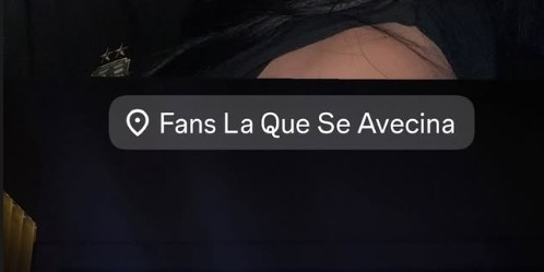 🤍亚马尔女友晒照，相拥一起看西班牙情景喜剧